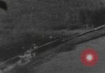 Standbild strafing europäische Theater, 1945, aus Sekunde 23 historischem Filmmaterial Videoclip 65675045681