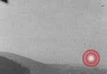 Standbild strafing europäische Theater, 1945, aus Sekunde 41 historischem Filmmaterial Videoclip 65675045681