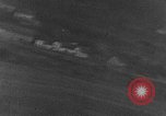Standbild strafing europäische Theater, 1945, aus Sekunde 44 historischem Filmmaterial Videoclip 65675045681