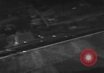 Standbild strafing europäische Theater, 1945, aus Sekunde 28 historischem Filmmaterial Videoclip 65675045682