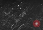 Standbild strafing europäische Theater, 1945, aus Sekunde 37 historischem Filmmaterial Videoclip 65675045682