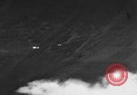 Standbild strafing europäische Theater, 1945, aus Sekunde 58 historischem Filmmaterial Videoclip 65675045682