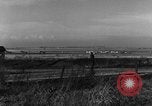 Image P-47 Aéronefs à l'aérodrome de Chievres Chievres Belgique, 1944, de la seconde 4 séquences d'archives historiques vidéo 65675045684