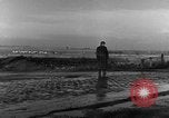 Image P-47 Aéronefs à l'aérodrome de Chievres Chievres Belgique, 1944, de la seconde 14 séquences d'archives historiques vidéo 65675045684