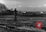 Image P-47 Aéronefs à l'aérodrome de Chievres Chievres Belgique, 1944, de la seconde 32 séquences d'archives historiques vidéo 65675045684