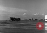 Image P-47 Aéronefs à l'aérodrome de Chievres Chievres Belgique, 1944, de la seconde 39 séquences d'archives historiques vidéo 65675045684