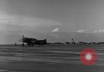 Image P-47 Aéronefs à l'aérodrome de Chievres Chievres Belgique, 1944, de la seconde 40 séquences d'archives historiques vidéo 65675045684