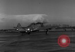 Image P-47 Aéronefs à l'aérodrome de Chievres Chievres Belgique, 1944, de la seconde 44 séquences d'archives historiques vidéo 65675045684
