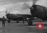 Immagine di P-47s del USAAF 365Fighter Group Chievres Belgio, 1944, secondo 13 filmato di repertorio 65675045685