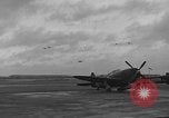 Immagine di P-47s del USAAF 365Fighter Group Chievres Belgio, 1944, secondo 20 filmato di repertorio 65675045685