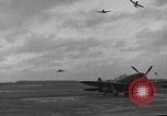 Immagine di P-47s del USAAF 365Fighter Group Chievres Belgio, 1944, secondo 24 filmato di repertorio 65675045685
