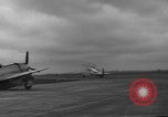 Immagine di P-47s del USAAF 365Fighter Group Chievres Belgio, 1944, secondo 45 filmato di repertorio 65675045685