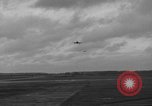 Immagine di P-47s del USAAF 365Fighter Group Chievres Belgio, 1944, secondo 50 filmato di repertorio 65675045685