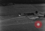 Standbild strafing europäische Theater, 1944, aus Sekunde 19 historischem Filmmaterial Videoclip 65675045706