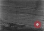 Standbild strafing europäische Theater, 1944, aus Sekunde 5 historischem Filmmaterial Videoclip 65675045707