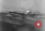 Immagine di Bombardamento Teatro europeo, 1944, secondo 10 filmato di repertorio 65675045708