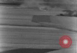 Immagine di Bombardamento Teatro europeo, 1944, secondo 20 filmato di repertorio 65675045708