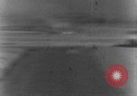 Immagine di Bombardamento Teatro europeo, 1944, secondo 22 filmato di repertorio 65675045708