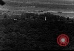 Standbild strafing europäische Theater, 1944, aus Sekunde 16 historischem Filmmaterial Videoclip 65675045709