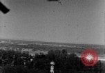 Standbild strafing europäische Theater, 1944, aus Sekunde 20 historischem Filmmaterial Videoclip 65675045709