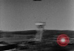 Standbild strafing europäische Theater, 1944, aus Sekunde 33 historischem Filmmaterial Videoclip 65675045709