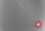 Standbild strafing europäische Theater, 1944, aus Sekunde 45 historischem Filmmaterial Videoclip 65675045709