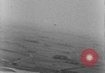 Standbild strafing europäische Theater, 1944, aus Sekunde 61 historischem Filmmaterial Videoclip 65675045709