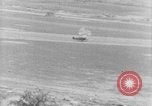 Standbild strafing europäische Theater, 1944, aus Sekunde 10 historischem Filmmaterial Videoclip 65675045710
