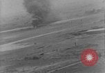 Standbild strafing europäische Theater, 1944, aus Sekunde 23 historischem Filmmaterial Videoclip 65675045710