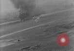 Standbild strafing europäische Theater, 1944, aus Sekunde 26 historischem Filmmaterial Videoclip 65675045710