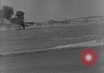 Standbild strafing europäische Theater, 1944, aus Sekunde 36 historischem Filmmaterial Videoclip 65675045710