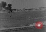 Standbild strafing europäische Theater, 1944, aus Sekunde 37 historischem Filmmaterial Videoclip 65675045710
