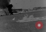 Standbild strafing europäische Theater, 1944, aus Sekunde 46 historischem Filmmaterial Videoclip 65675045710