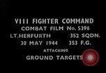 Standbild strafing europäische Theater, 1944, aus Sekunde 4 historischem Filmmaterial Videoclip 65675045711