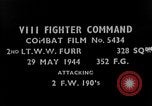 Standbild FW-190 europäische Theater, 1944, aus Sekunde 4 historischem Filmmaterial Videoclip 65675045713