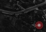 Standbild strafing europäische Theater, 1944, aus Sekunde 5 historischem Filmmaterial Videoclip 65675045716