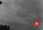 Standbild strafing europäische Theater, 1944, aus Sekunde 19 historischem Filmmaterial Videoclip 65675045716