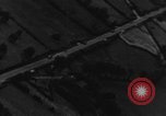Standbild strafing europäische Theater, 1944, aus Sekunde 24 historischem Filmmaterial Videoclip 65675045716