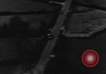 Standbild strafing europäische Theater, 1944, aus Sekunde 29 historischem Filmmaterial Videoclip 65675045716