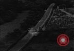 Standbild strafing europäische Theater, 1944, aus Sekunde 20 historischem Filmmaterial Videoclip 65675045717
