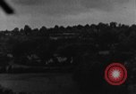 Standbild strafing europäische Theater, 1944, aus Sekunde 41 historischem Filmmaterial Videoclip 65675045717