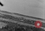 Standbild strafing europäische Theater, 1944, aus Sekunde 17 historischem Filmmaterial Videoclip 65675045718