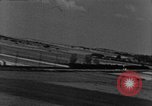 Standbild strafing europäische Theater, 1944, aus Sekunde 14 historischem Filmmaterial Videoclip 65675045719