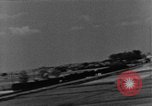 Standbild strafing europäische Theater, 1944, aus Sekunde 17 historischem Filmmaterial Videoclip 65675045719