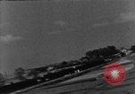 Standbild strafing europäische Theater, 1944, aus Sekunde 18 historischem Filmmaterial Videoclip 65675045719