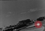 Standbild strafing europäische Theater, 1944, aus Sekunde 20 historischem Filmmaterial Videoclip 65675045719