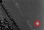 Standbild strafing europäische Theater, 1944, aus Sekunde 42 historischem Filmmaterial Videoclip 65675045719