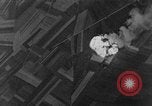 Standbild strafing europäische Theater, 1944, aus Sekunde 45 historischem Filmmaterial Videoclip 65675045719