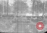 Image soldats français dans les tranchées France, 1916, de la seconde 12 séquences d'archives historiques vidéo 65675045781