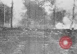 Image soldats français dans les tranchées France, 1916, de la seconde 30 séquences d'archives historiques vidéo 65675045781
